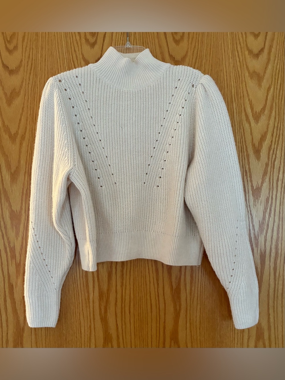 H&M Chunky Turtleneck Sweater, Sz. M, Cream Color, 6% Wool